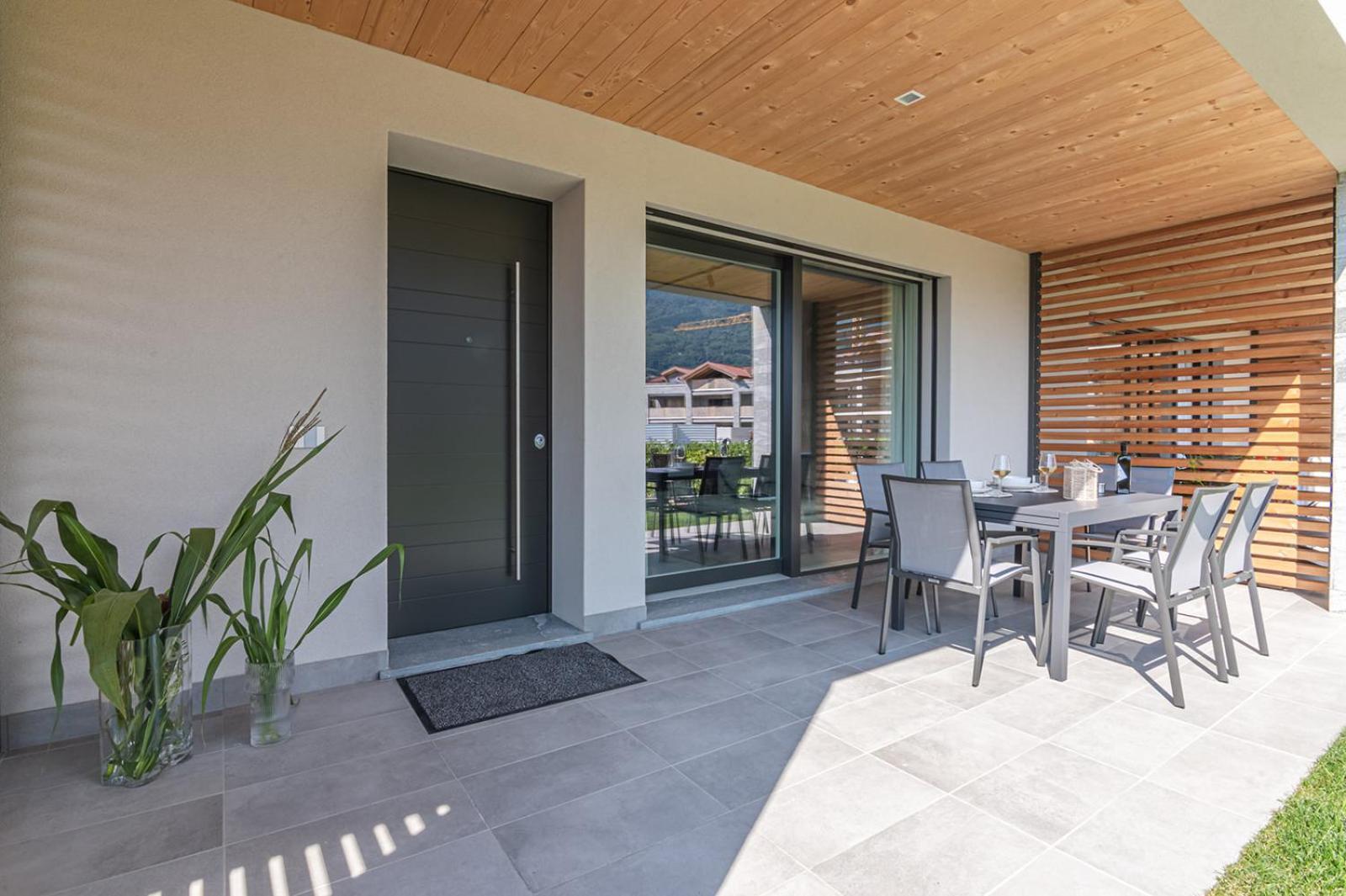 Lago Dorato Luxury Apartments & Villa - Lake Como View Colico Bagian luar foto