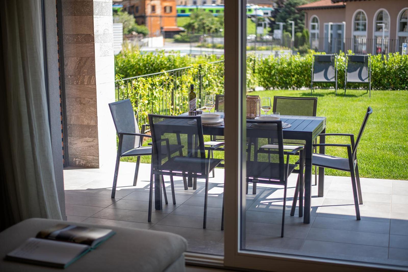 Lago Dorato Luxury Apartments & Villa - Lake Como View Colico Bagian luar foto