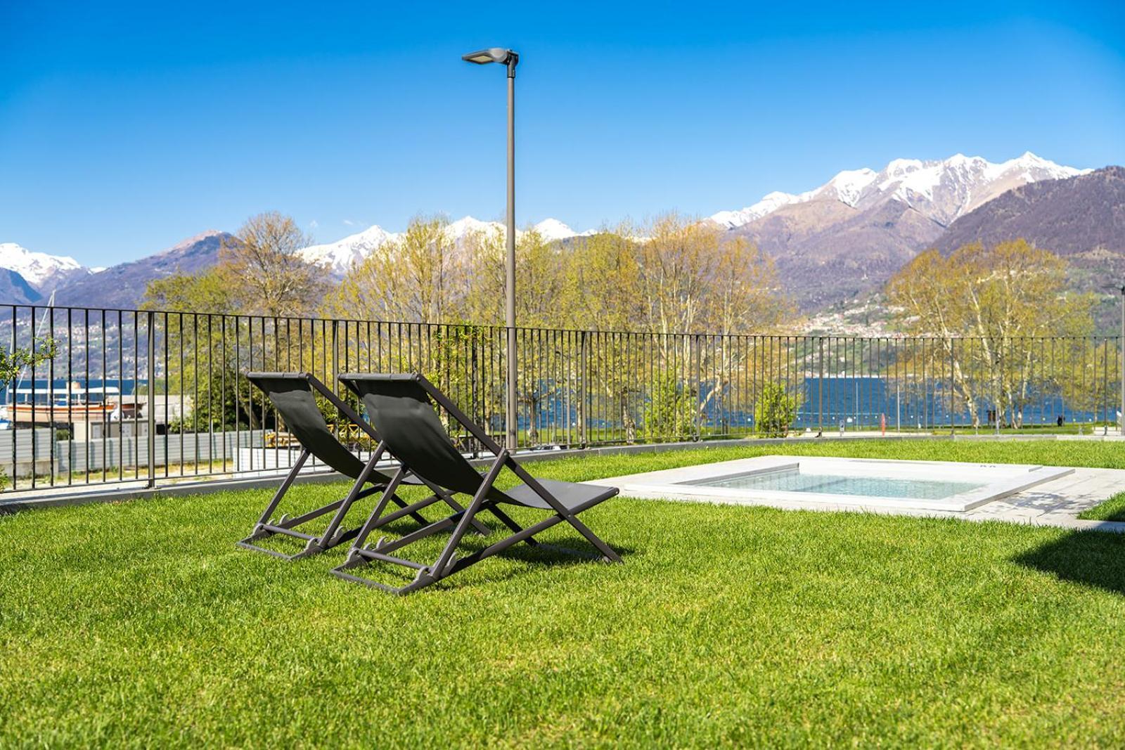 Lago Dorato Luxury Apartments & Villa - Lake Como View Colico Bagian luar foto