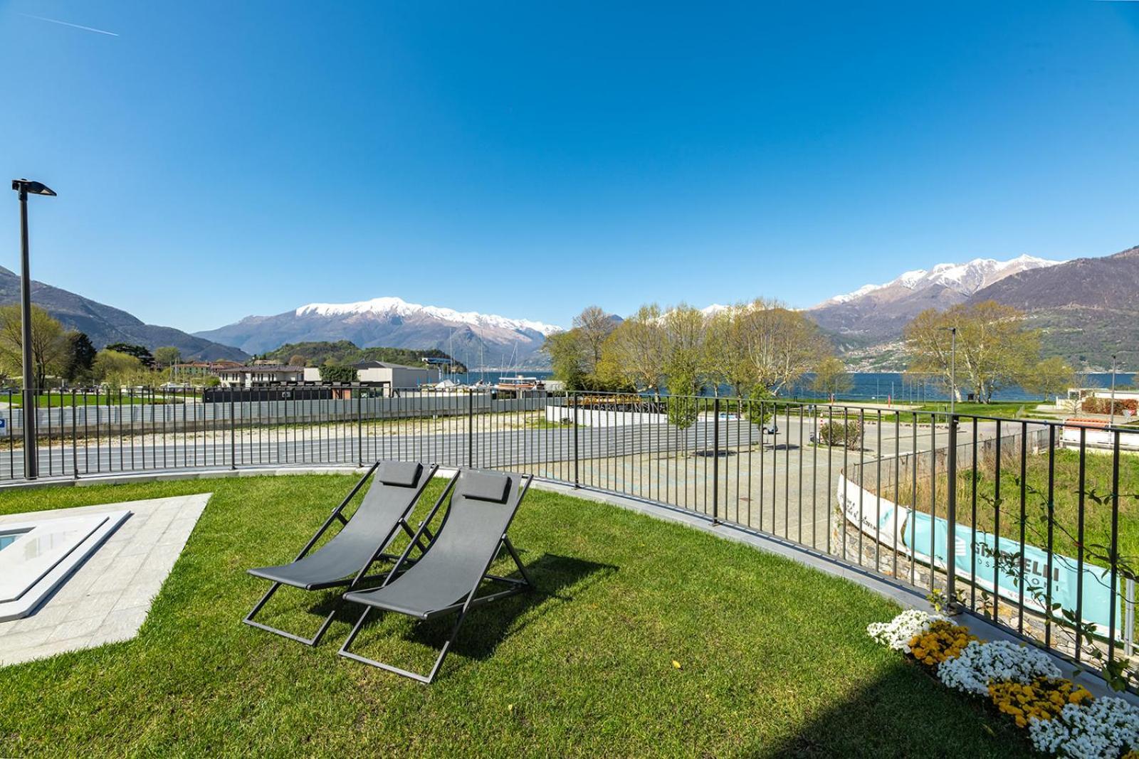 Lago Dorato Luxury Apartments & Villa - Lake Como View Colico Bagian luar foto